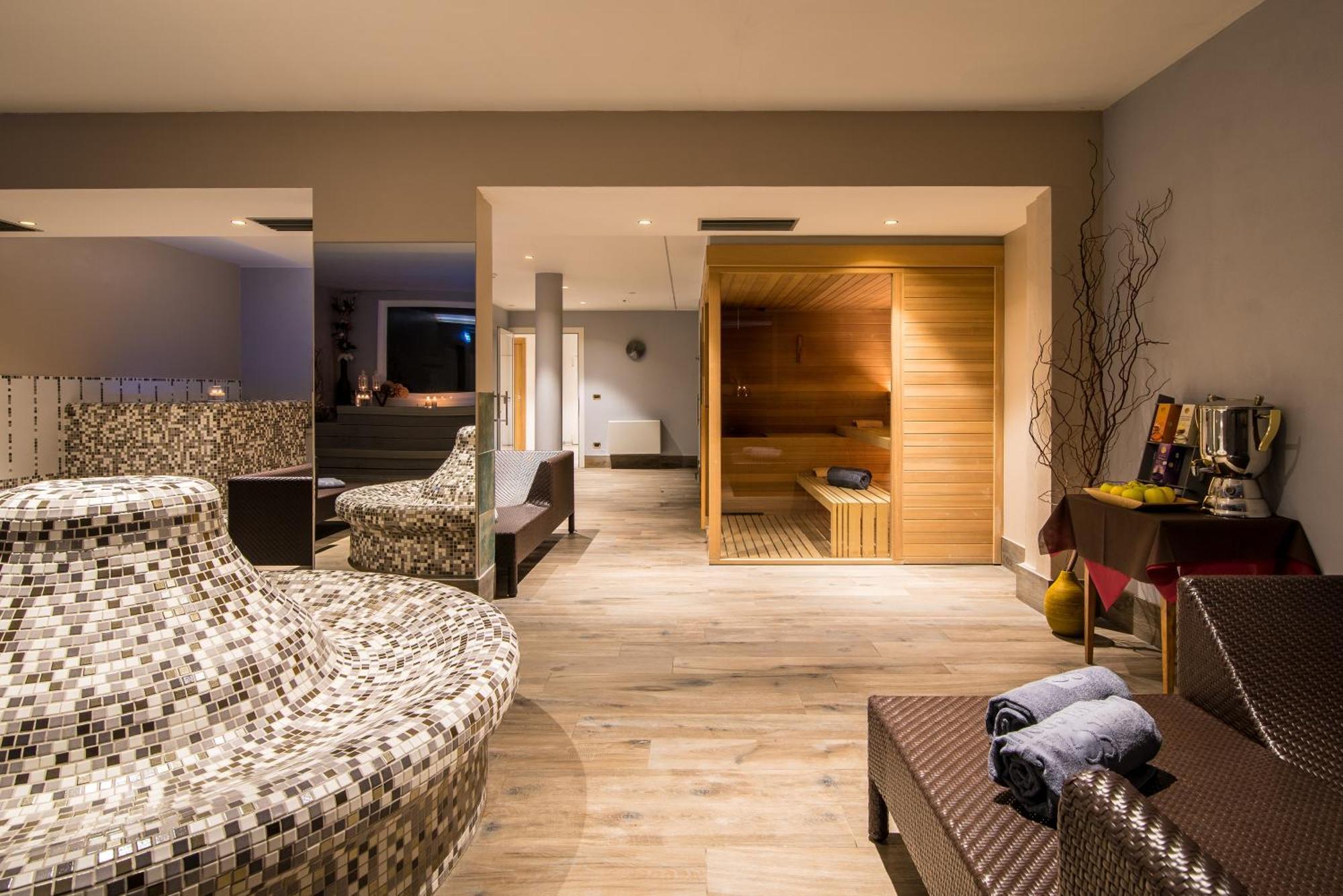 Hotel Colfosco San Martino Di Castrozza Ngoại thất bức ảnh