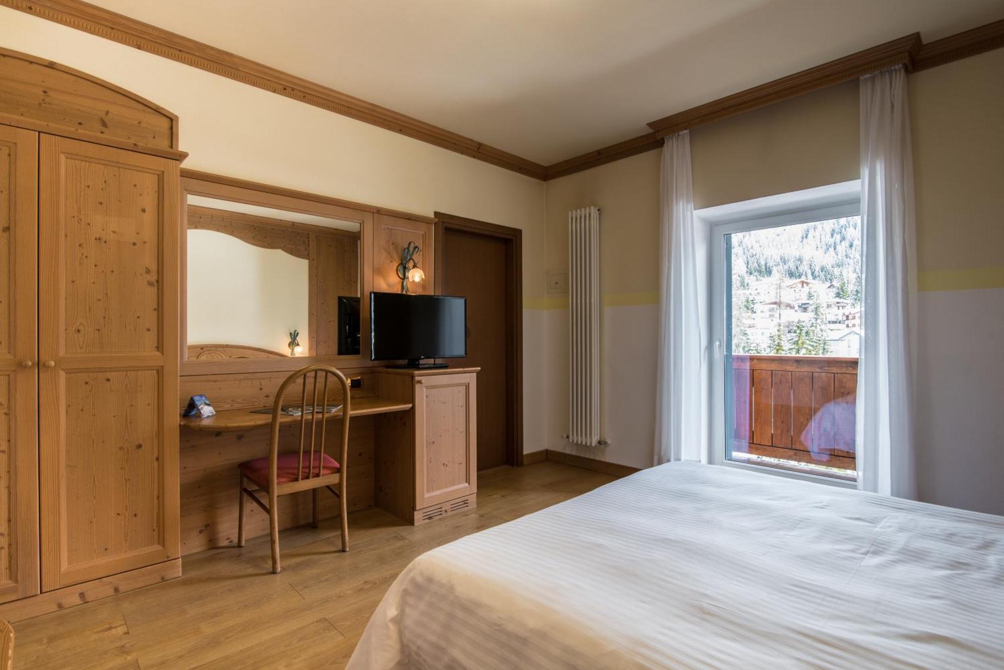 Hotel Colfosco San Martino Di Castrozza Phòng bức ảnh