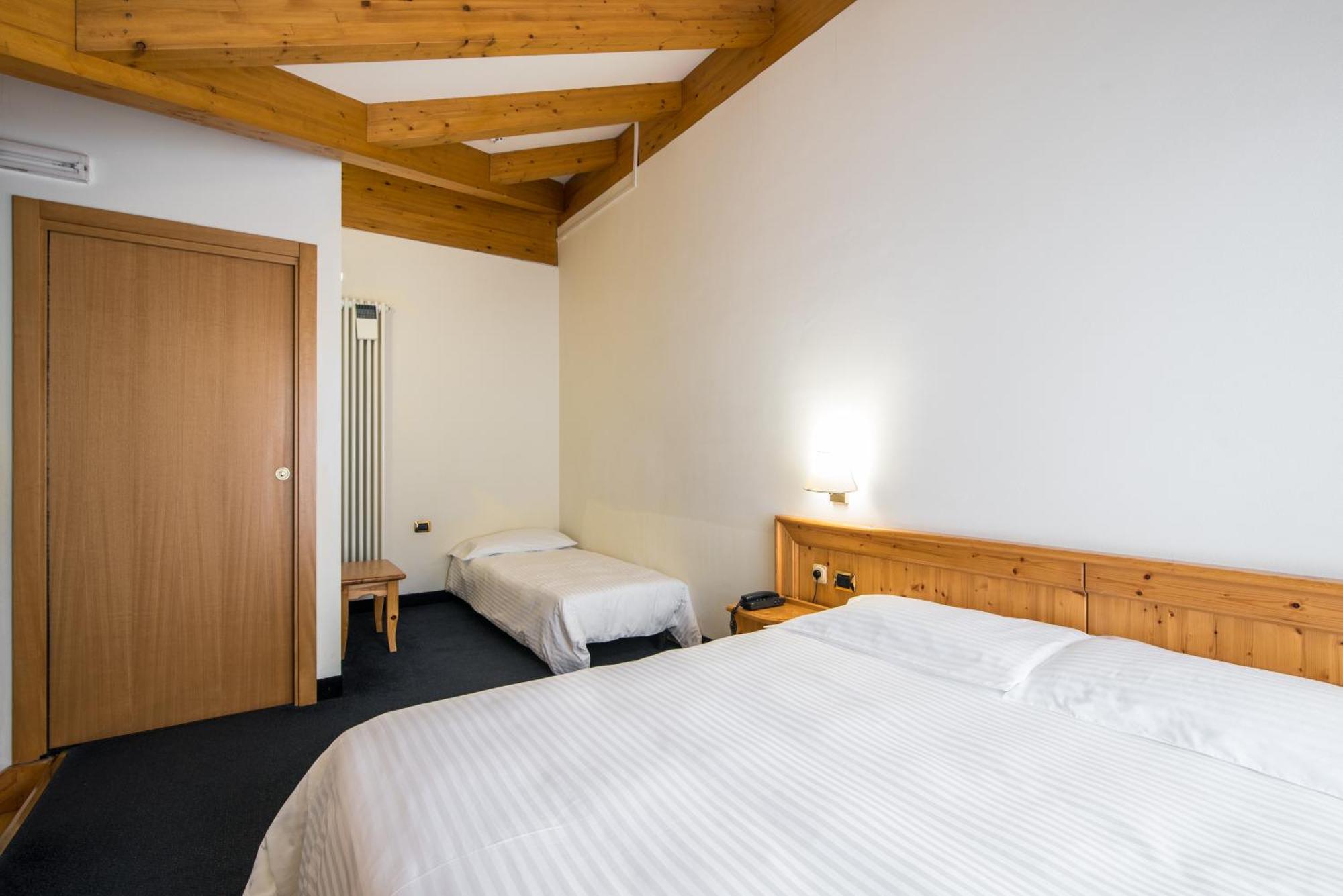 Hotel Colfosco San Martino Di Castrozza Phòng bức ảnh