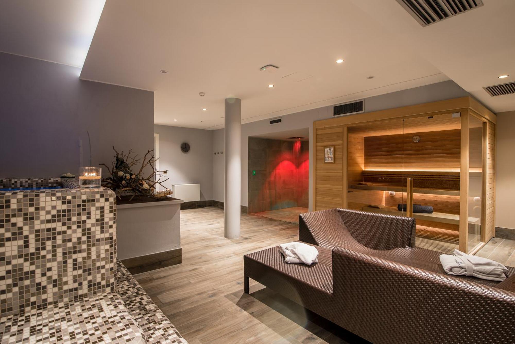 Hotel Colfosco San Martino Di Castrozza Ngoại thất bức ảnh
