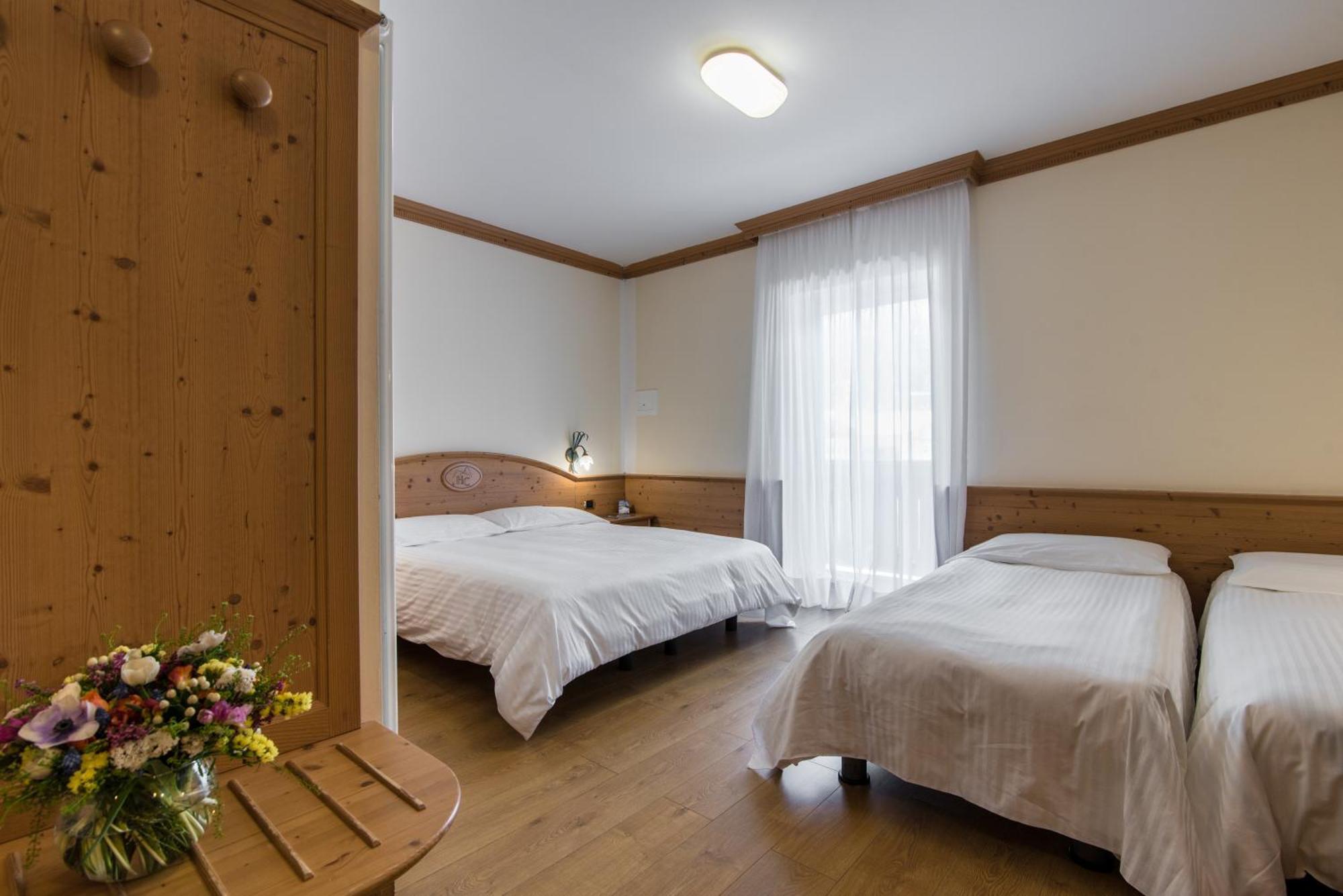 Hotel Colfosco San Martino Di Castrozza Ngoại thất bức ảnh